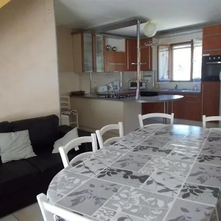 Casa de Férias Maison Saint-pierre-colamine, 5 Pieces, 9 Personnes - Fr-1-395-10 Saint-Pierre-Colamine